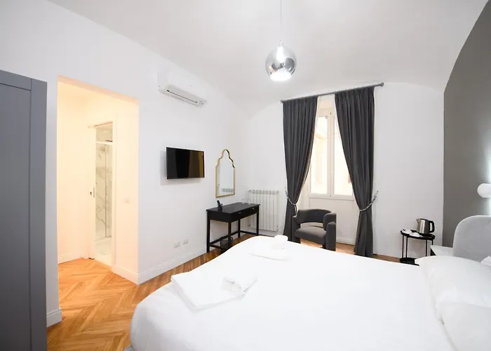 Pensión Boncompagni Serenity 4*